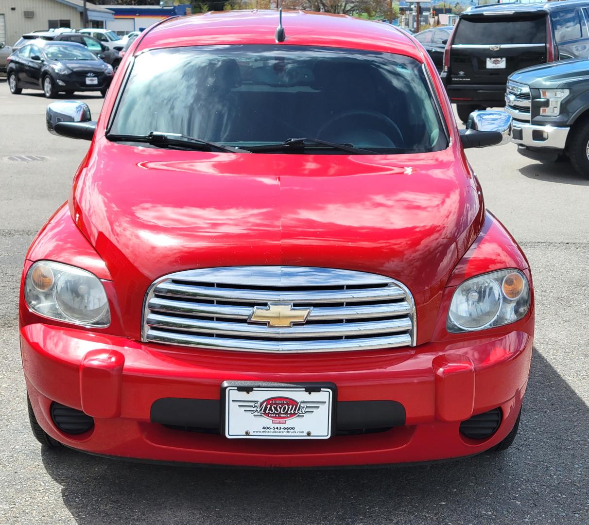 2008 Red /Gray Chevrolet HHR LT (3GNCA23D88S) with an 2.2L I4 engine, Automatic transmission, located at 450 N Russell, Missoula, MT, 59801, (406) 543-6600, 46.874496, -114.017433 - Photo#2